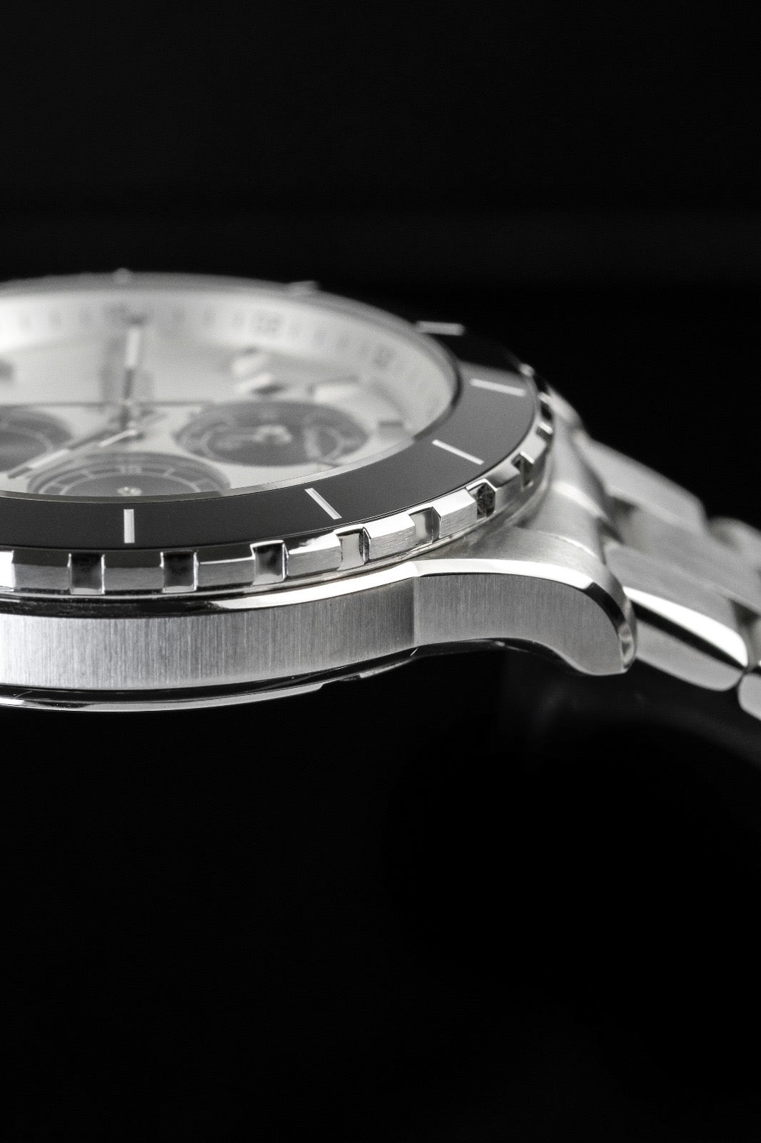6141XXVMSSSLBA 25th Anniversary Limited Edition Men's Chronograph Quartz Watch 42mm