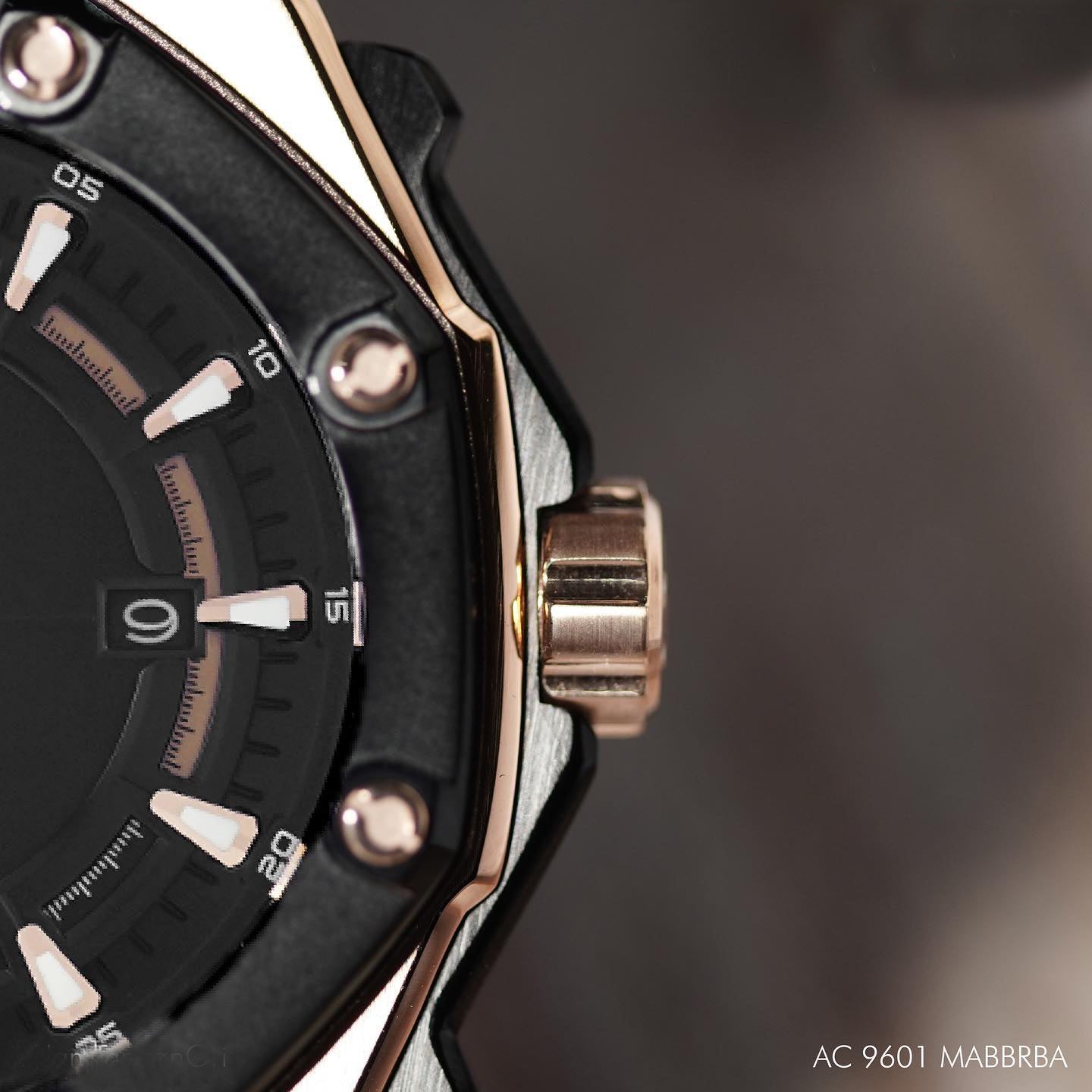 9601MABBRBA Men's Classic Automatic Watch 47mm